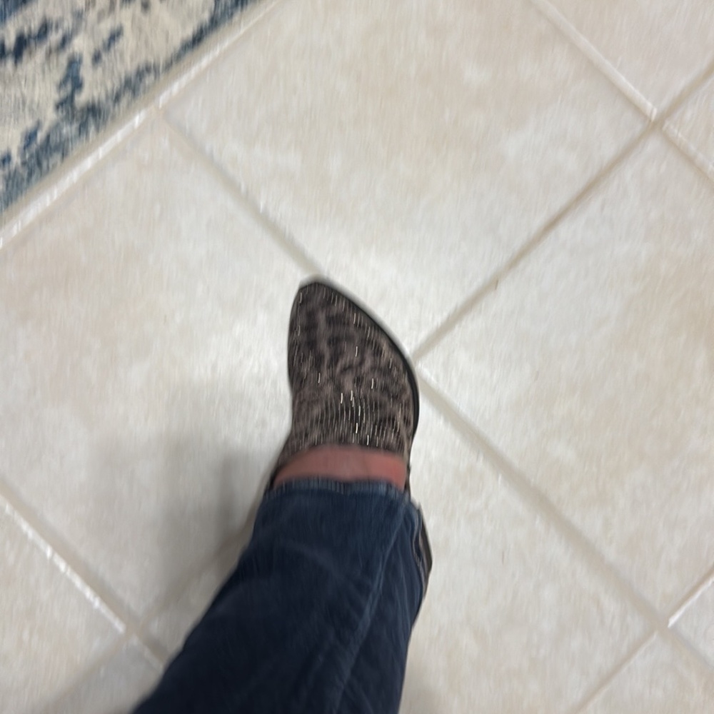 Very G Diva animal print side zip booties